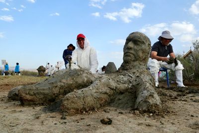 لغو-سومین-جشنواره-ملی-مجسمه‌های-نمکی-نهبندان