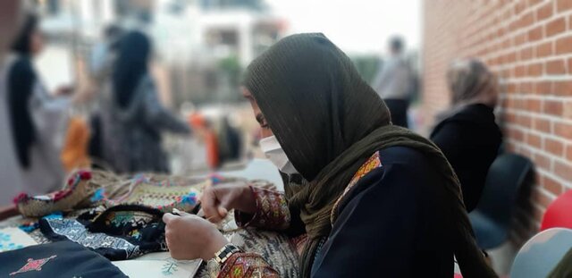راه-یابی-افسانه-مدیرامانی-به-جمع-فینالیست‌های-جایزه-صنایع‌دستی-بنیاد-لوه-۲۰۲۰