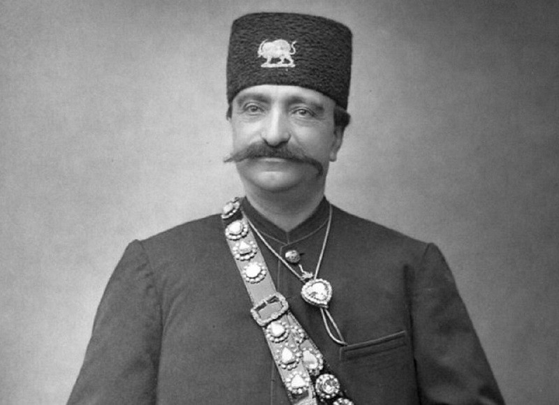 نقاشی-جالب-ناصرالدین-شاه-از-یکی-از-زنان-حرم‌سرا